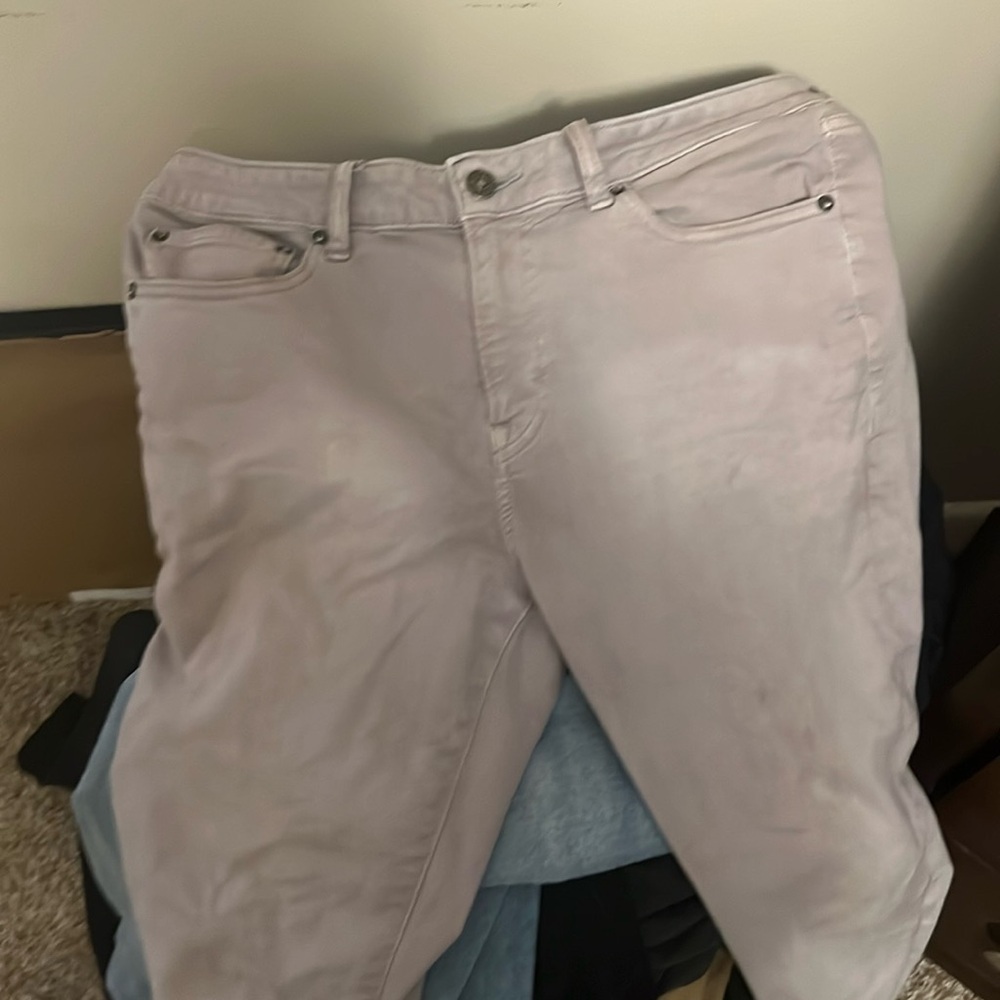 Express men’s tan jeans color khaki